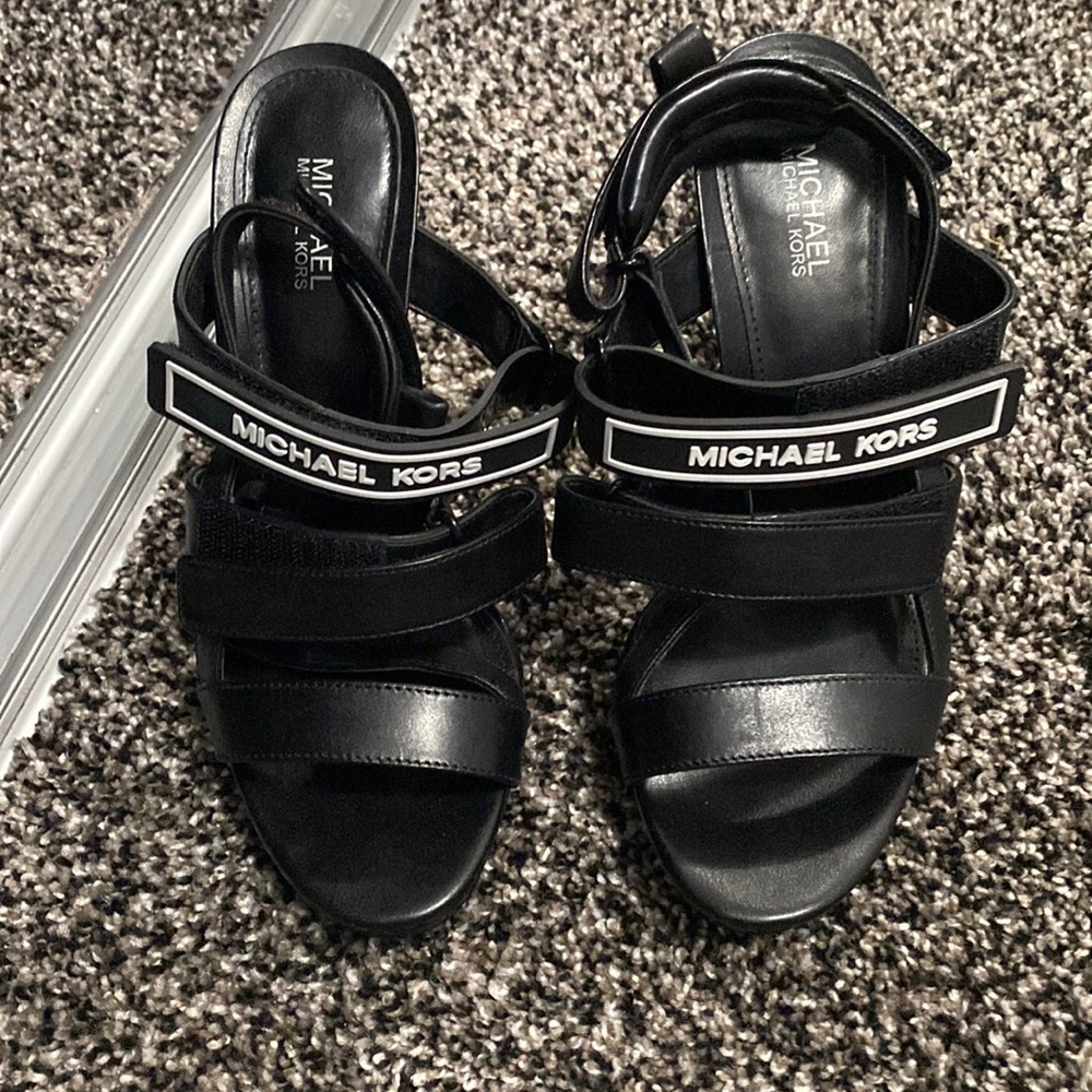 micheal kors heels